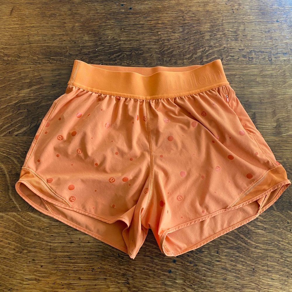 Lululemon Hotty Hot High-Rise Short 4”